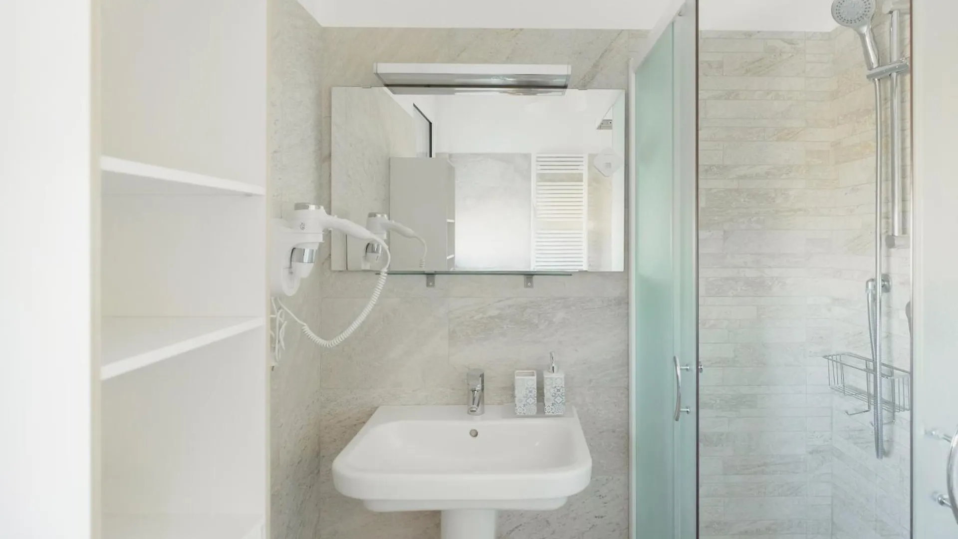 Gohost - Bilocali Moderni Con Ampio Terrazzo Vicino Al Duomo Di Milano Apartment Italy