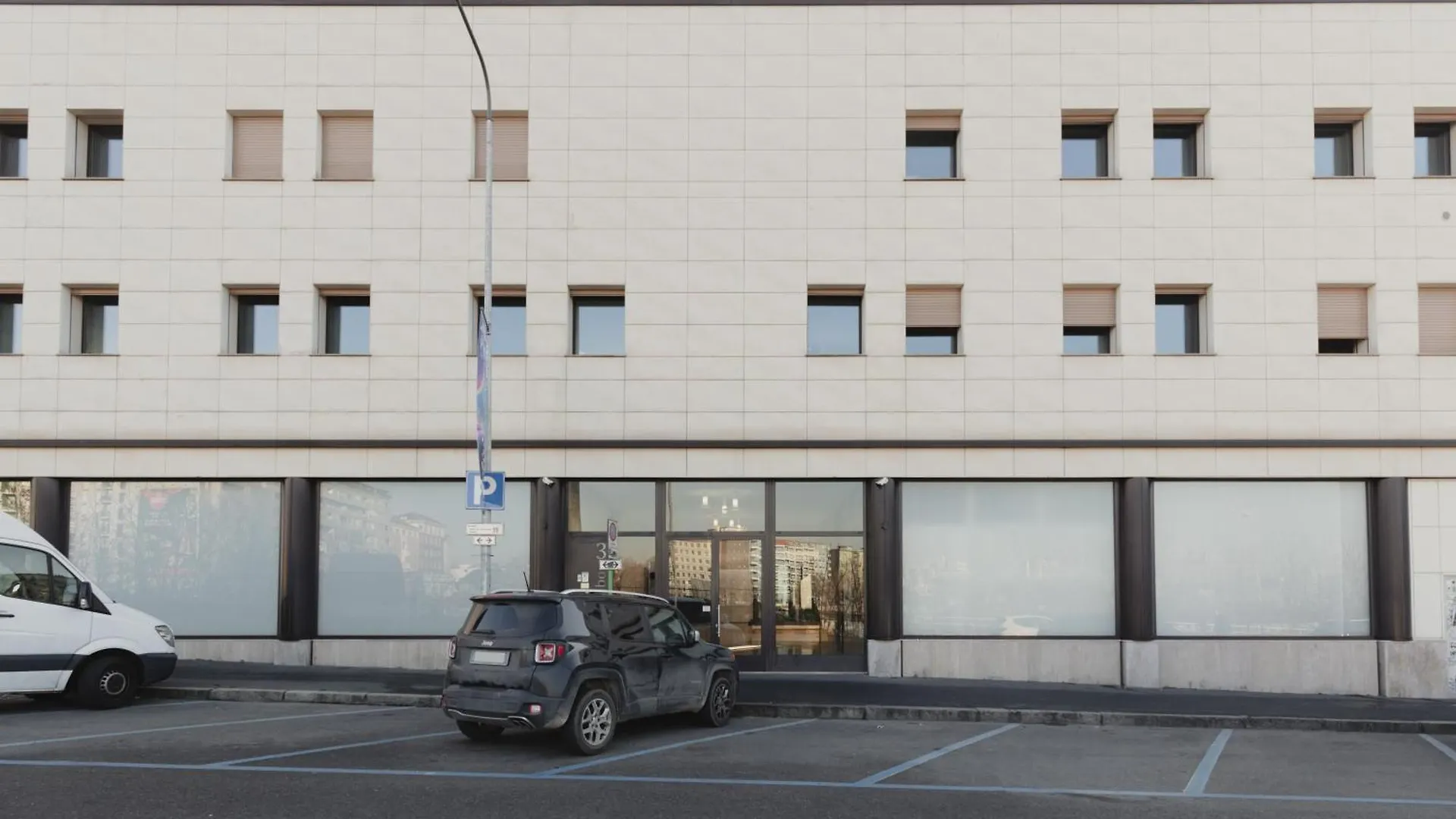 Apartamento Gohost - Bilocali Moderni Con Ampio Terrazzo Vicino Al Duomo Di Milano