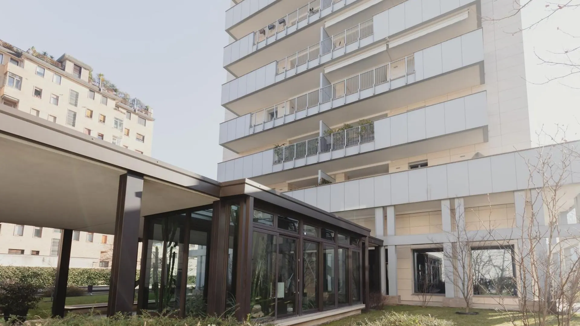 Gohost - Modern Apartments With Private Terrace Near Duomo 밀라노