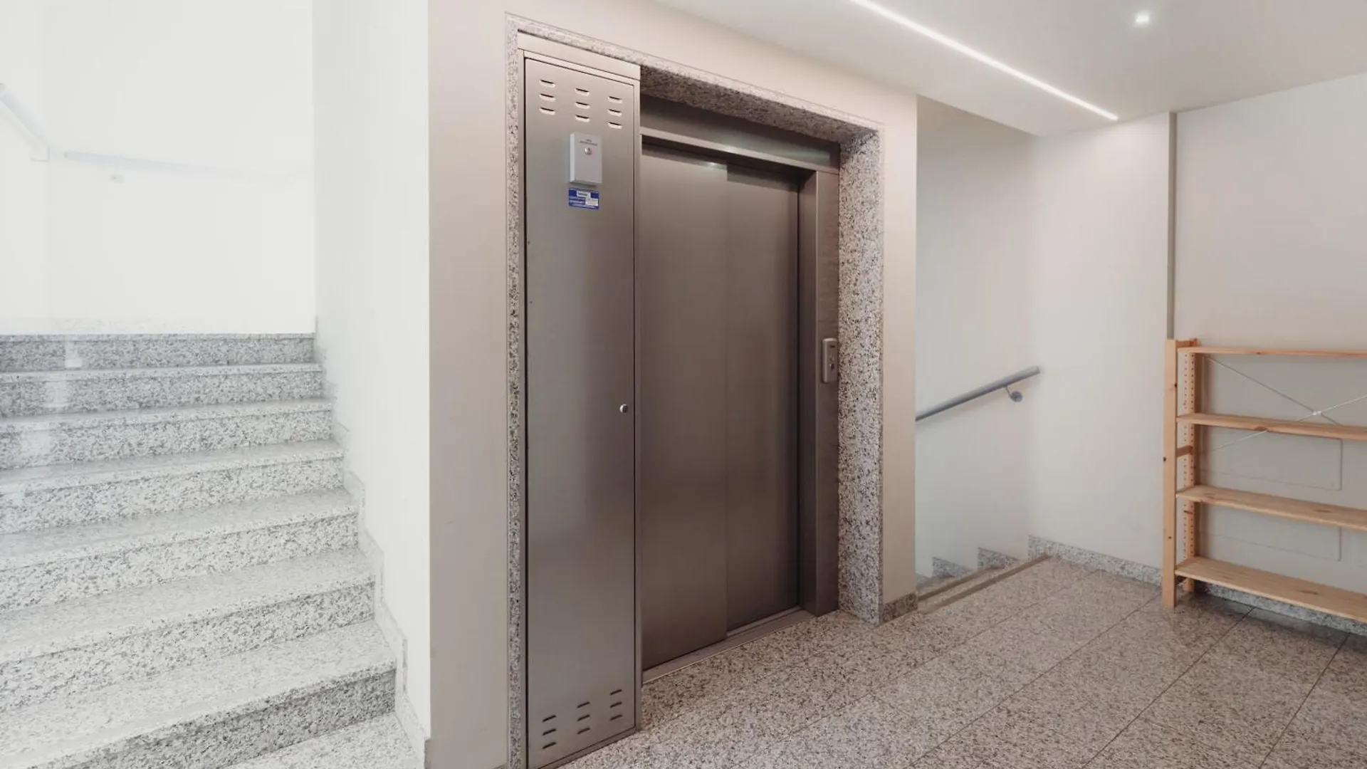 Gohost - Modern Apartments With Private Terrace Near Duomo