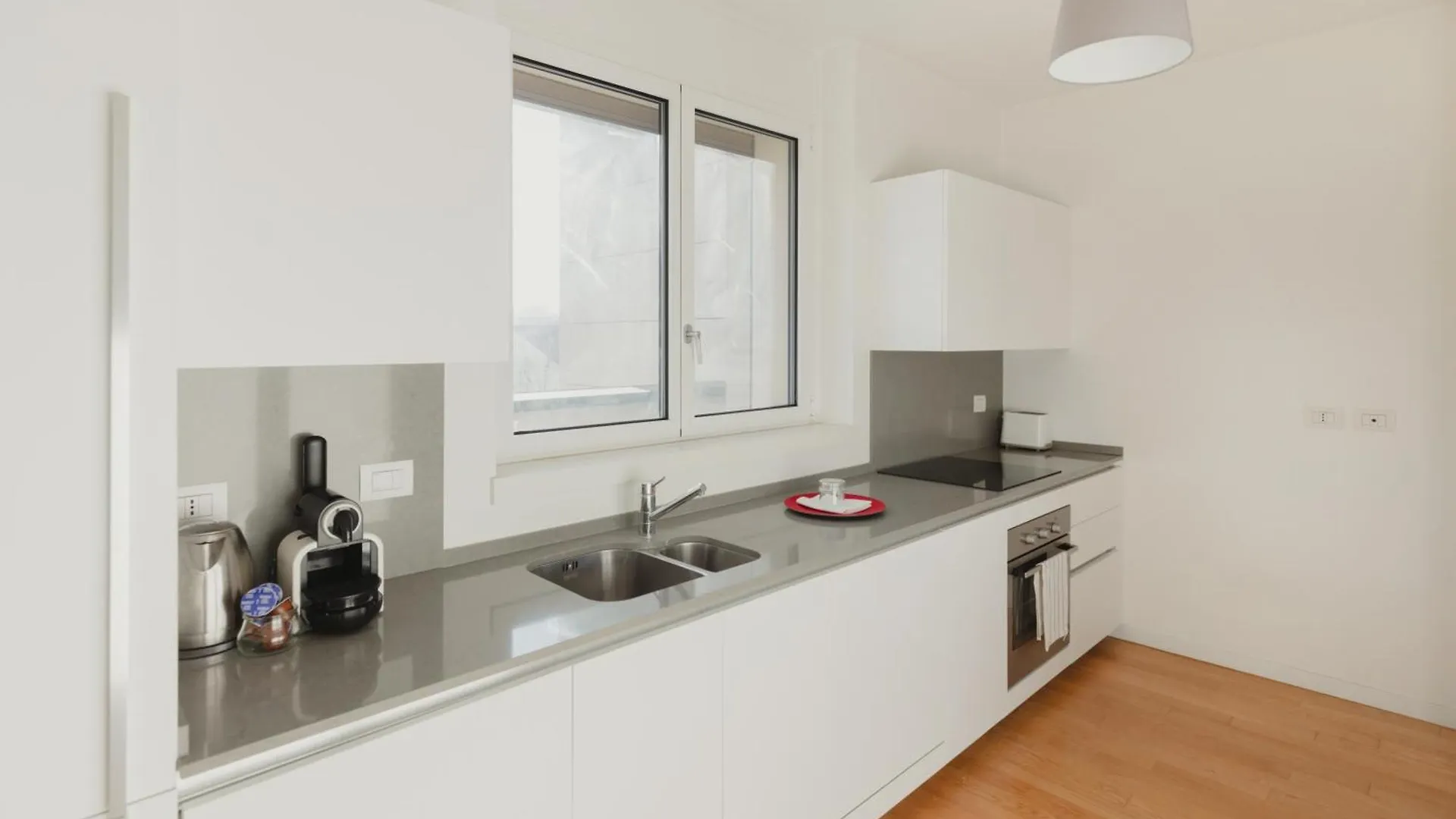 Gohost - Modern Apartments With Private Terrace Near Duomo