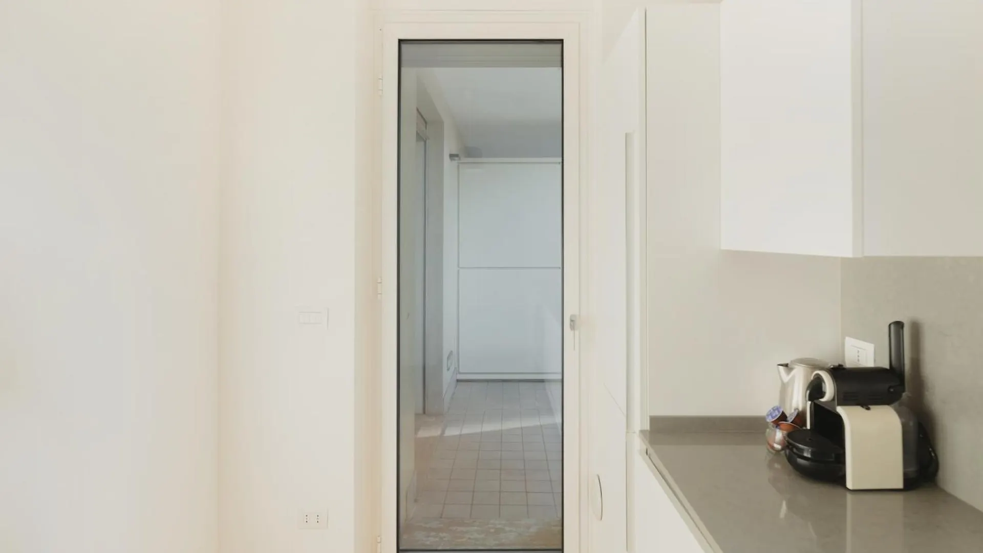 Gohost - Modern Apartments With Private Terrace Near Duomo 이탈리아