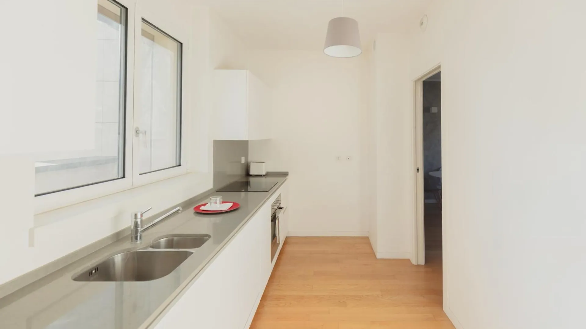 Gohost - Modern Apartments With Private Terrace Near Duomo