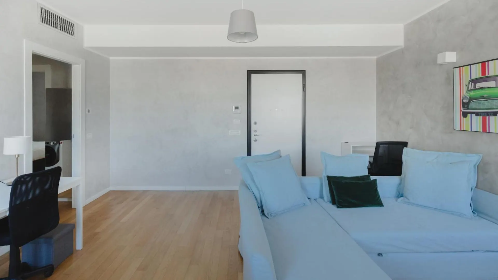 Gohost - Modern Apartments With Private Terrace Near Duomo 이탈리아