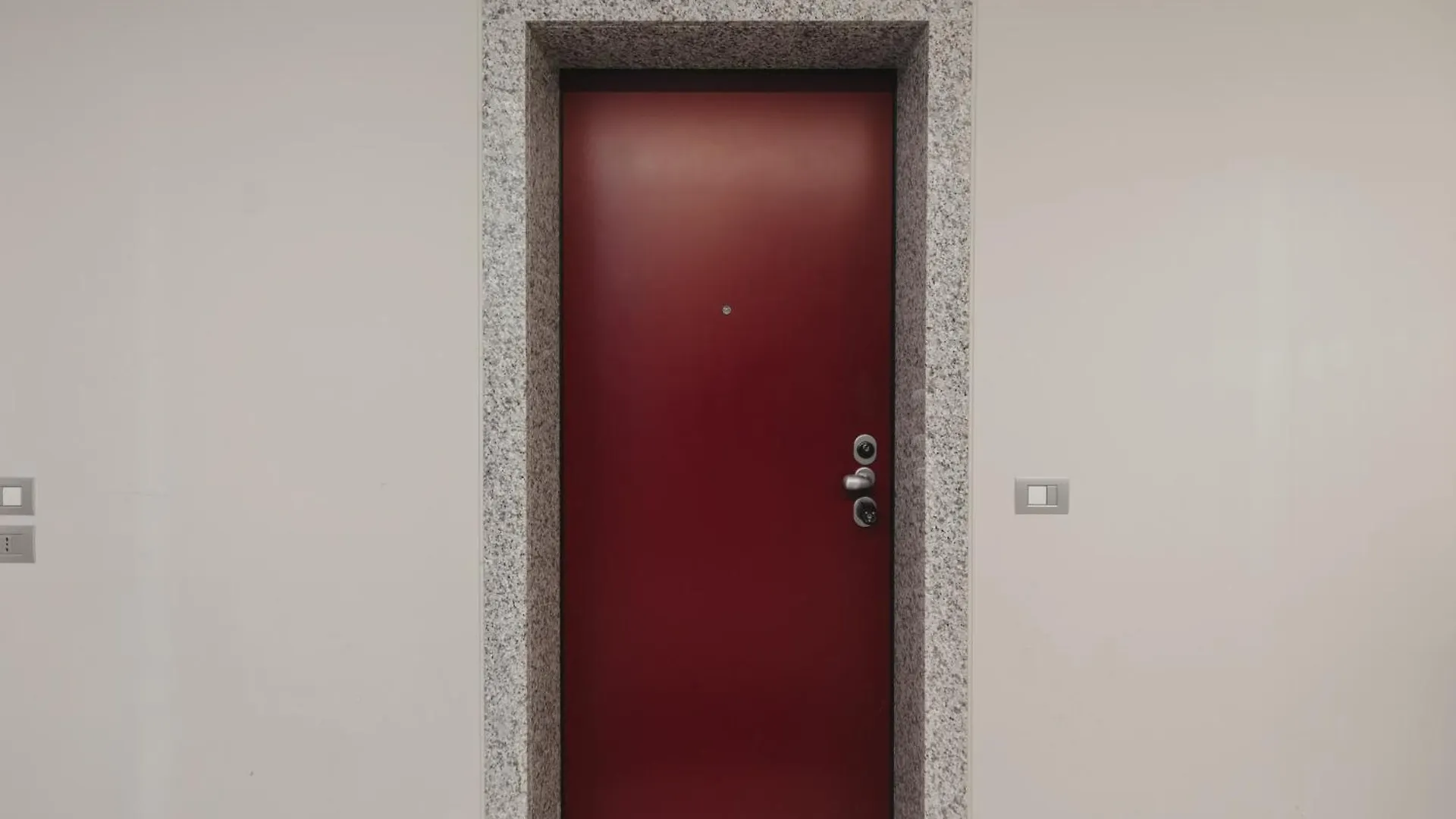 Gohost - Modern Apartments With Private Terrace Near Duomo